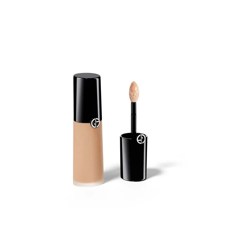 Luminous Silk Concealer - Image 3